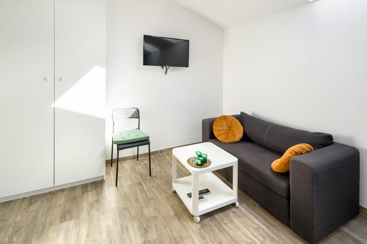 Modern Apartment In The Very Central Location 18 Krasków Exterior foto